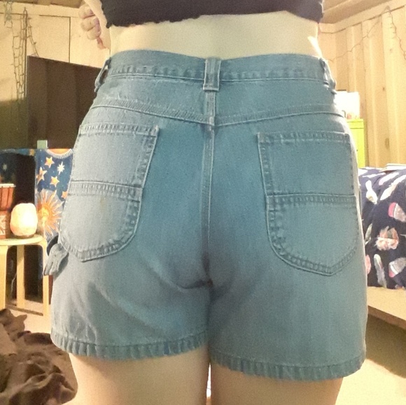 Lee Shorts - Picture 3 of 5